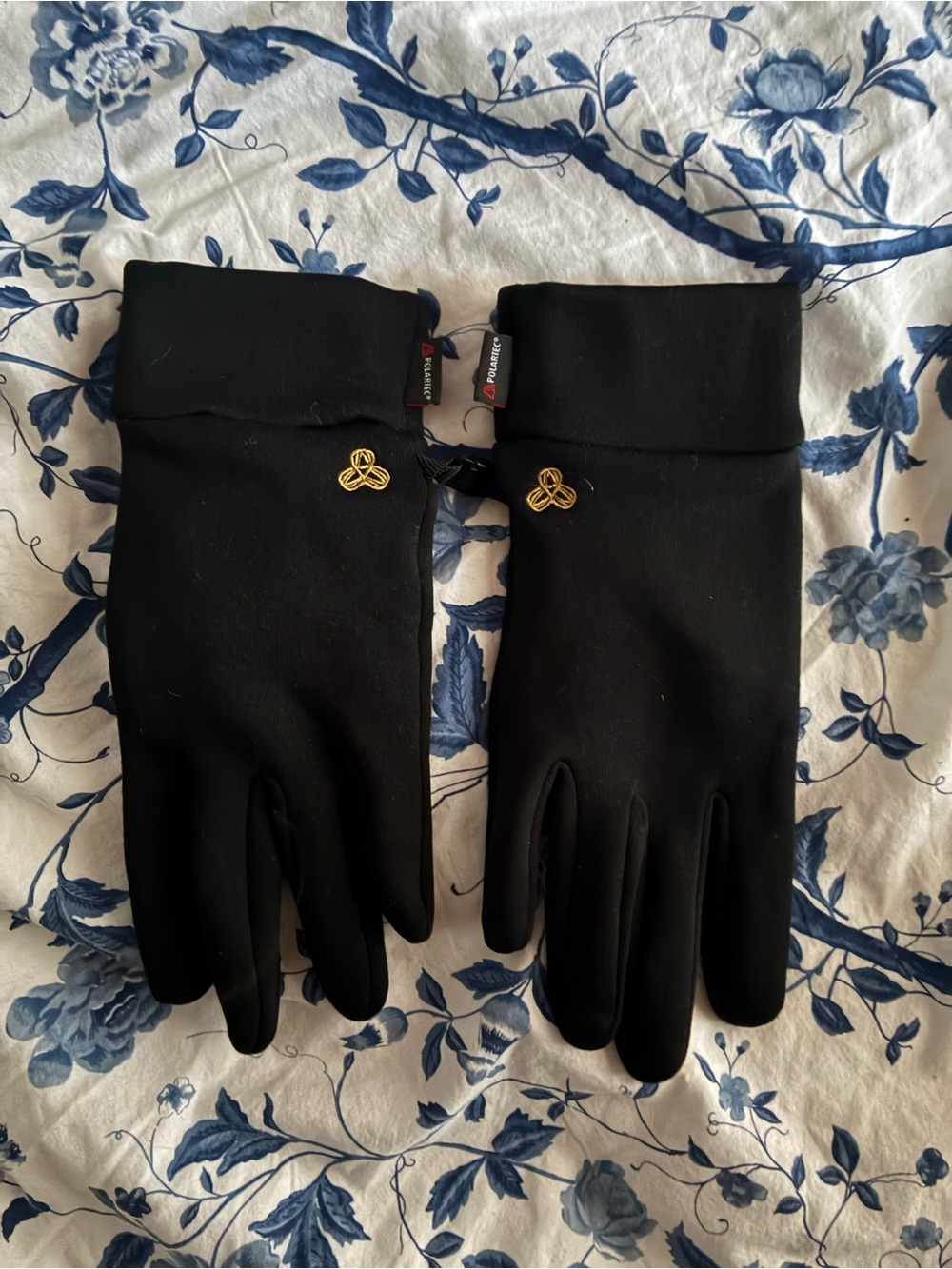 Aritzia Polartec® Power Stretch® Gloves M/L